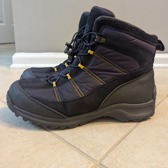 Waterproof Lands End winter boots - Picture 1 of 5